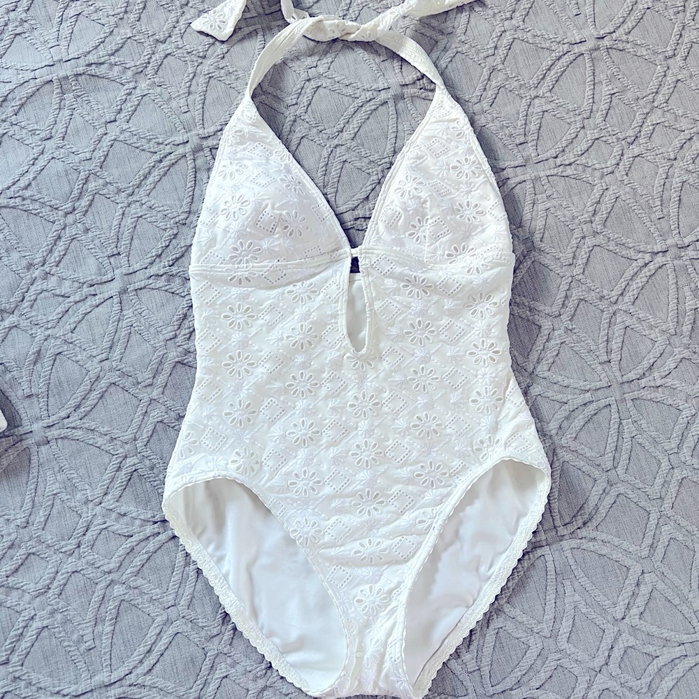 Kate spade eyelet white one piece swimsuit XL
